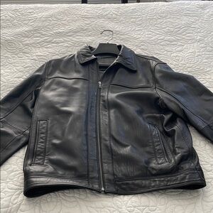 Roundtree & Yorke Black Lightweight Jacket